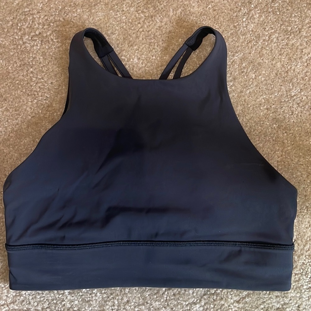 NWOT LULULEMON SPORTS BRA